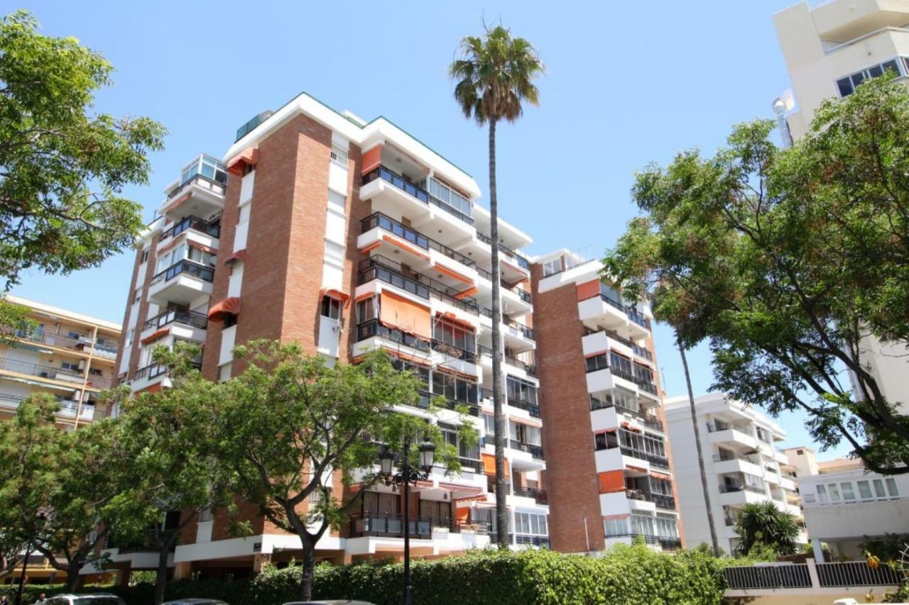 Apartamento Playa Fontanilla マルベーリャ エクステリア 写真