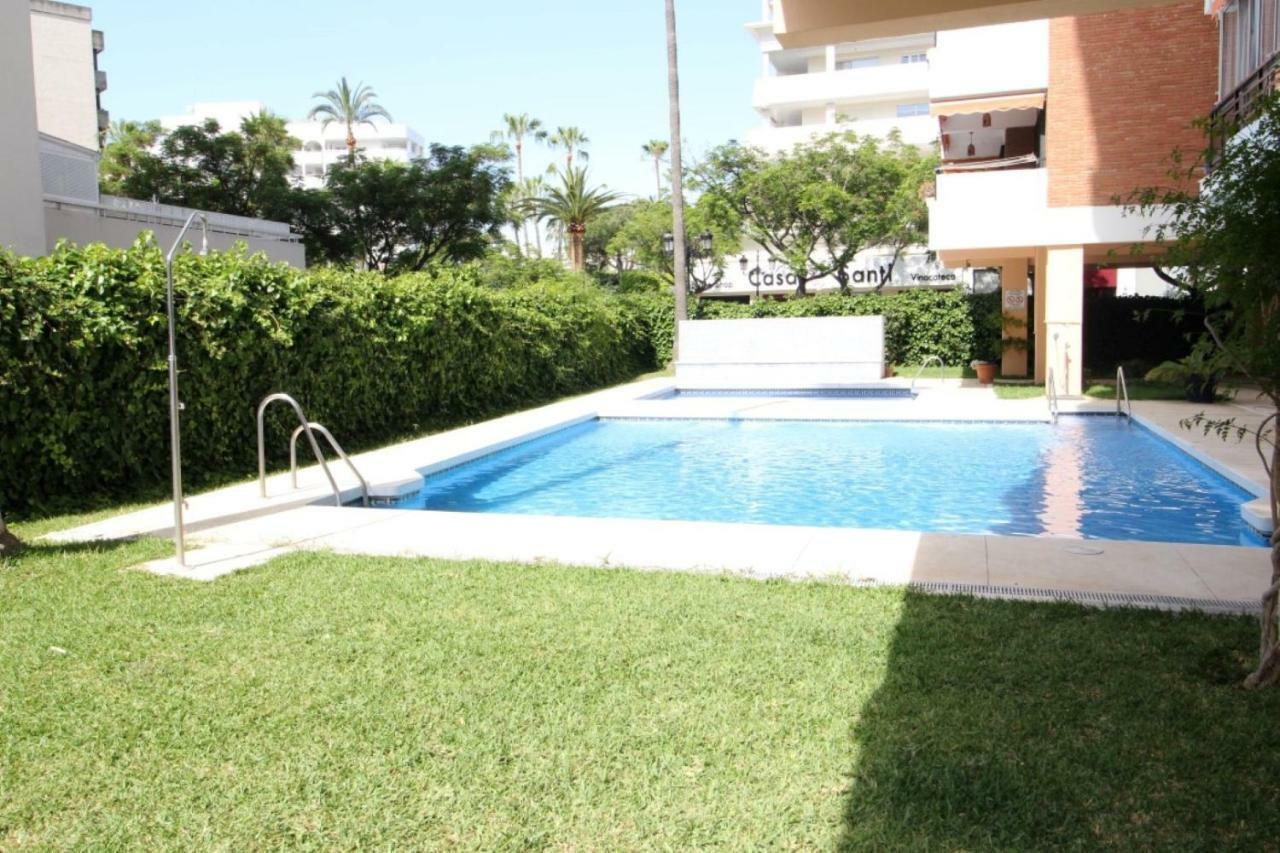 Apartamento Playa Fontanilla マルベーリャ エクステリア 写真